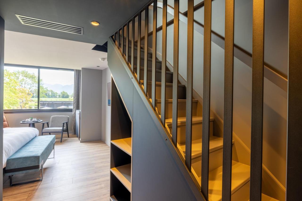 Miura Hotel Voglans Eksteriør billede