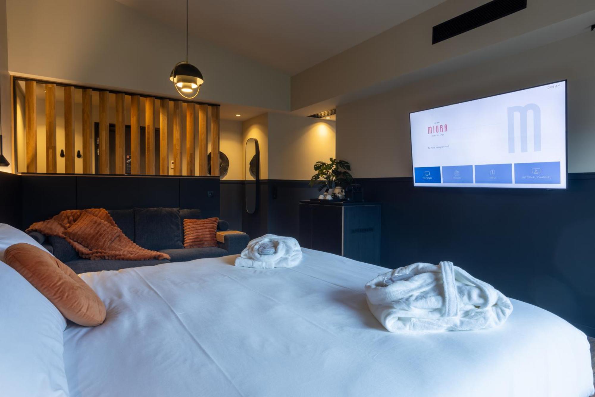 Miura Hotel Voglans Eksteriør billede