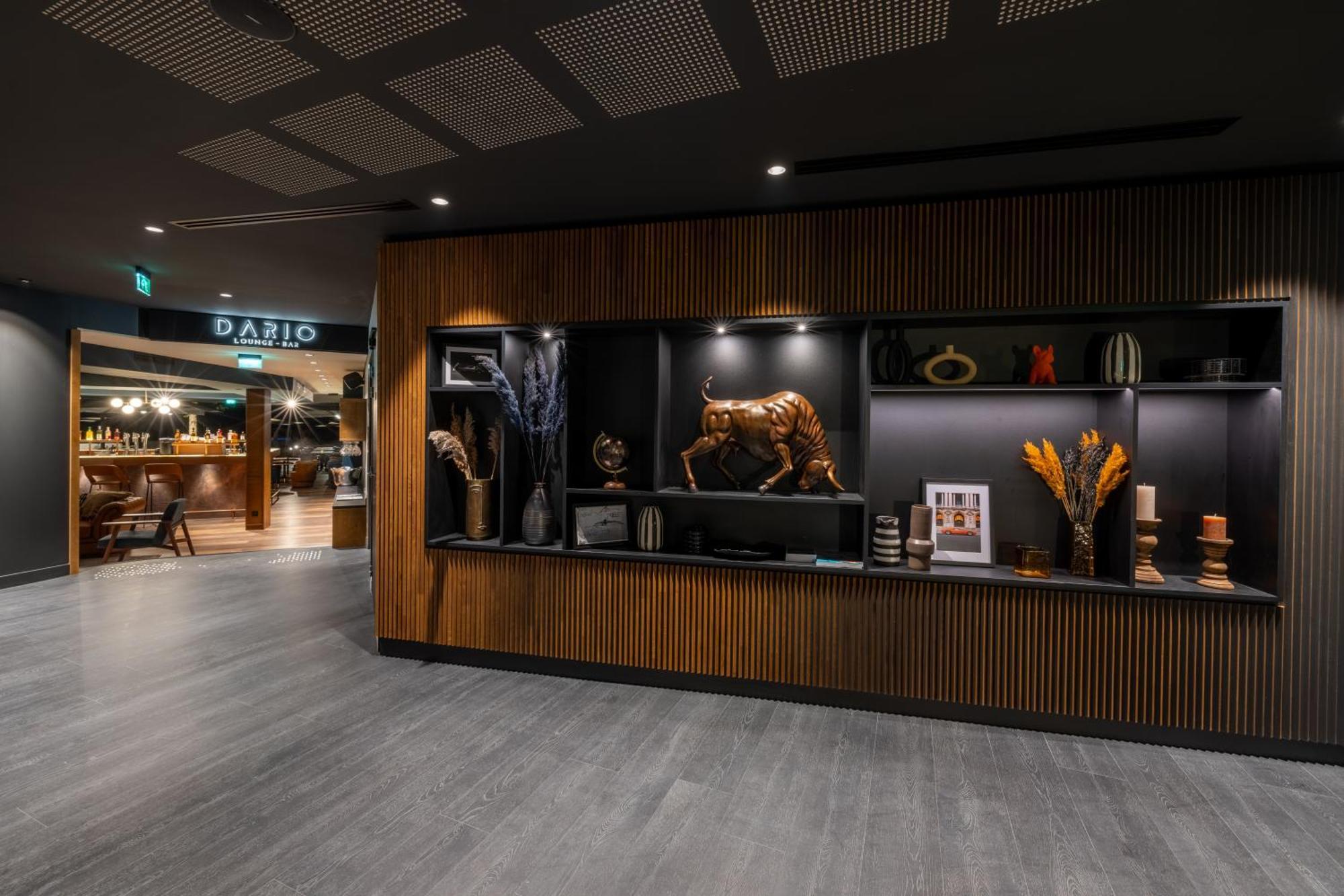 Miura Hotel Voglans Eksteriør billede