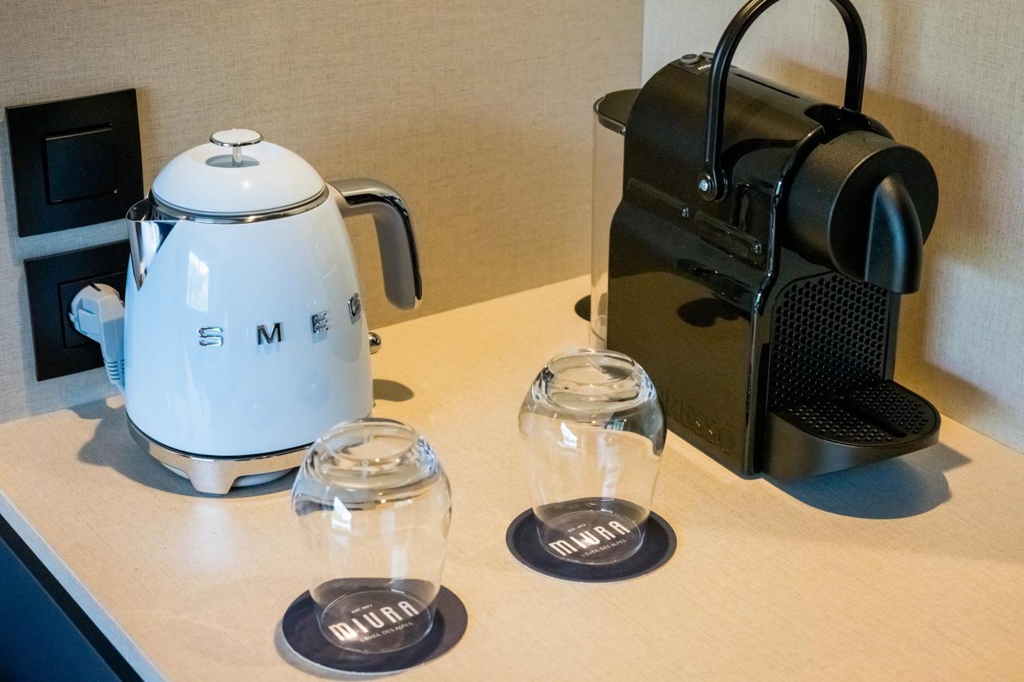 Miura Hotel Voglans Eksteriør billede