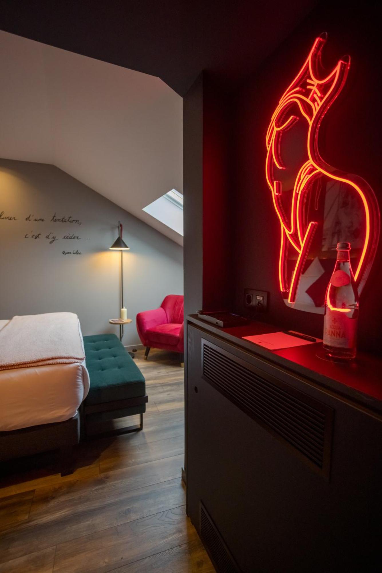 Miura Hotel Voglans Eksteriør billede